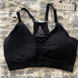 Kindred Bravely nursing bra, size M, black color, never worn